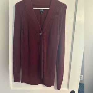 Gap burgundy medium sweater
